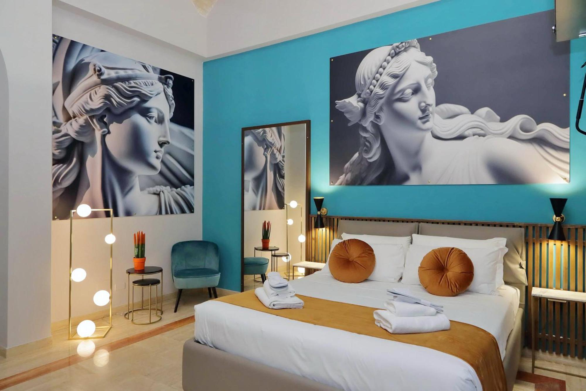 CHARMING SUITES NAVONA ≡ Рим, Италия ≡ Lowest Booking Rates For Charming  Suites Navona in Рим